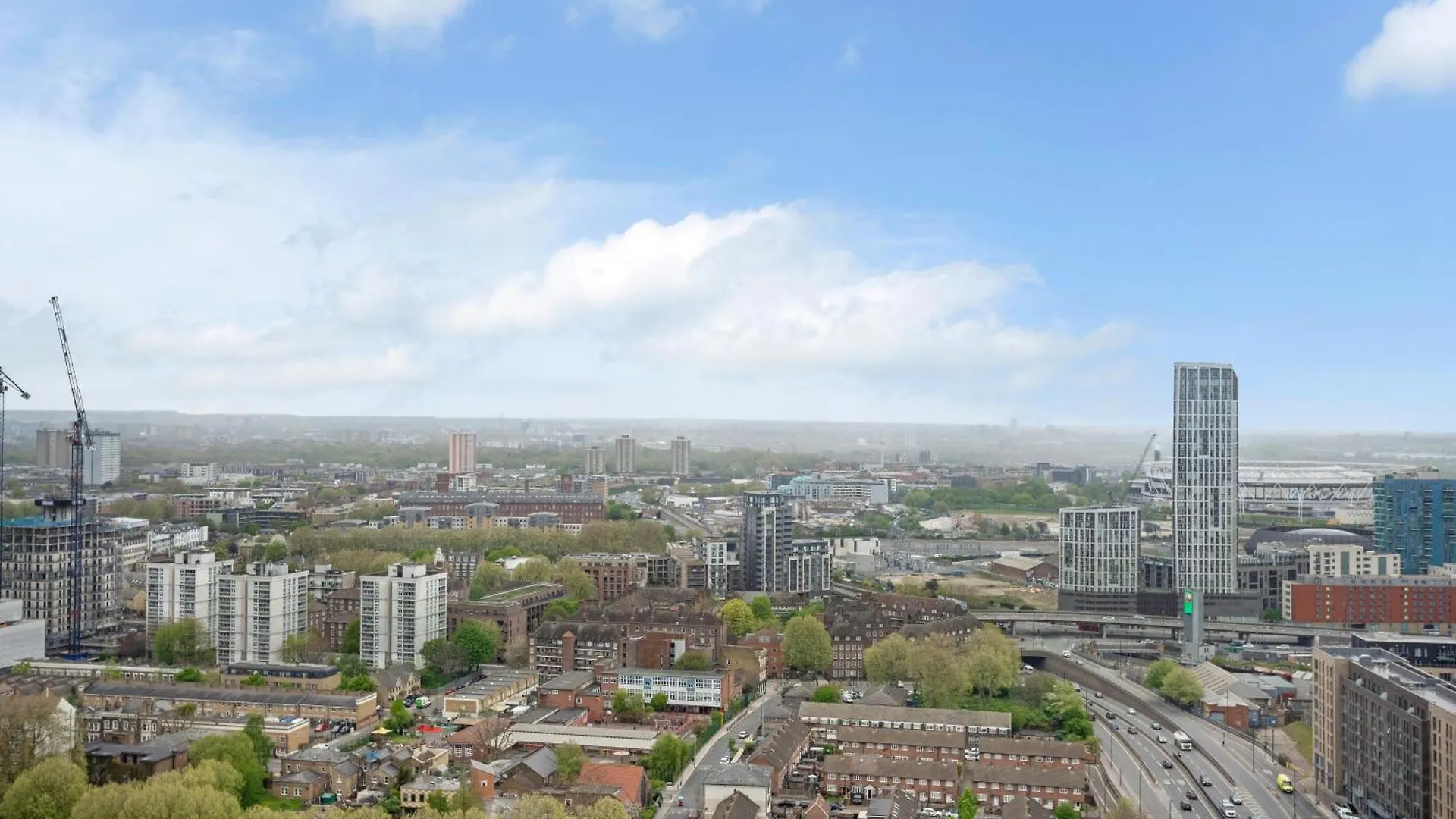 Apartment Riverstone Heights London United Kingdom