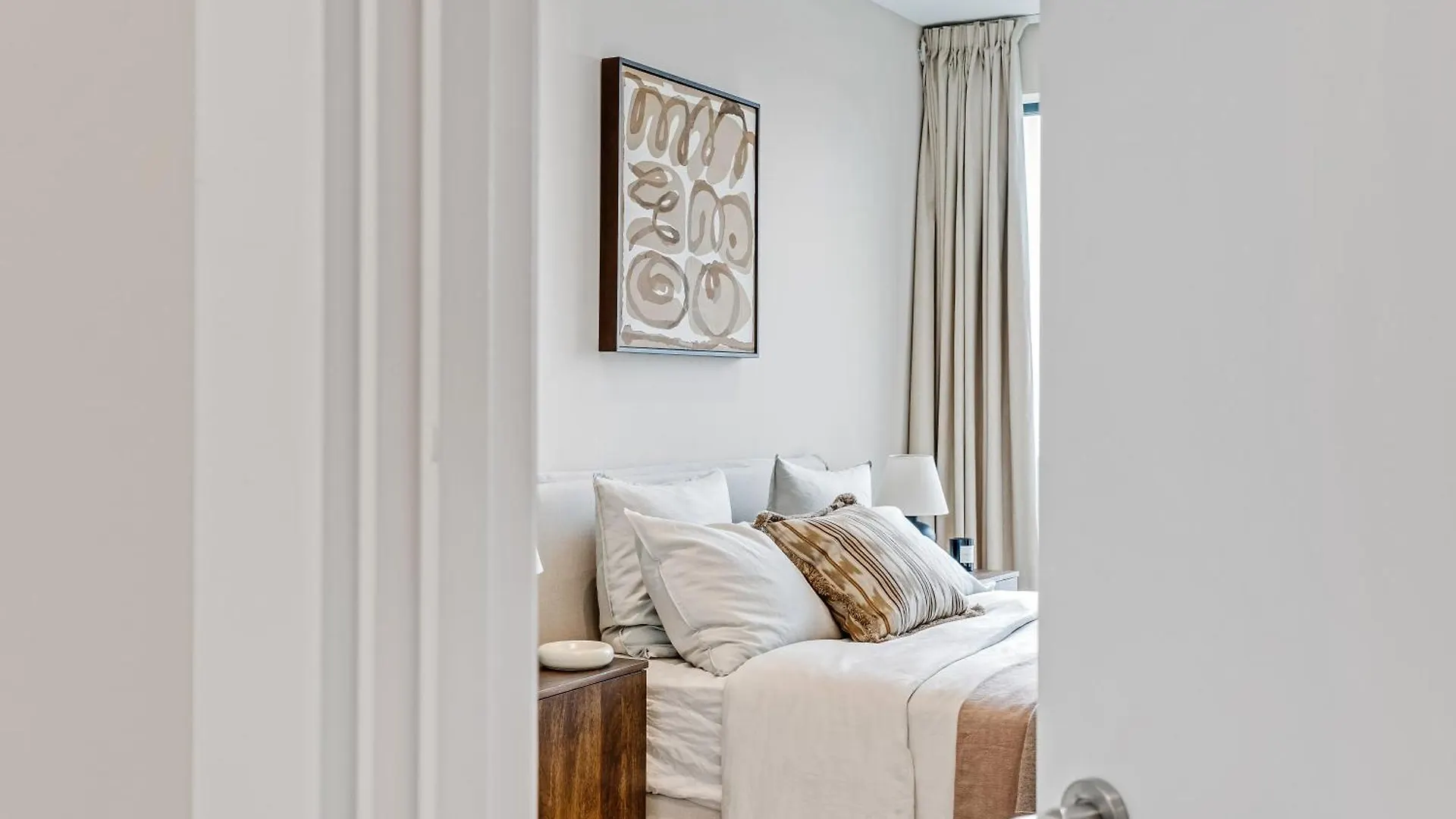 Riverstone Heights London 0*,  United Kingdom