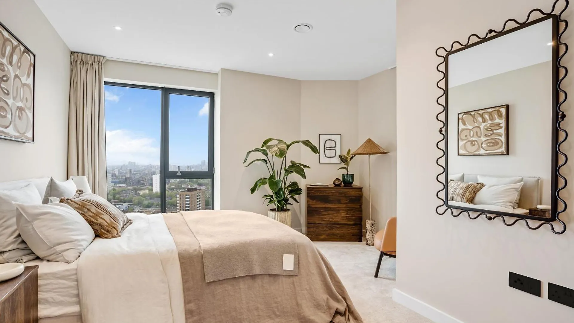 Riverstone Heights London Apartment