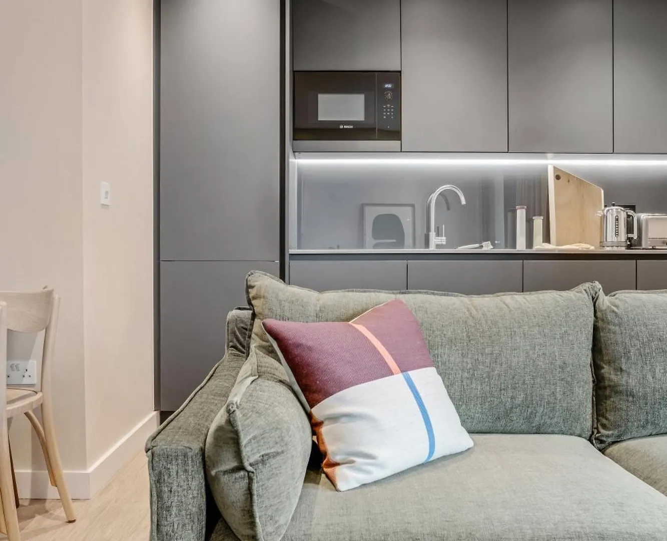 לונדון Riverstone Heights בריטניה